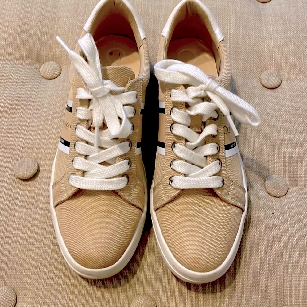 Calvin Klein canvas sneakers. Preppy